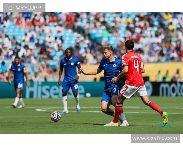 英超激战本菲卡险胜波尔图神扑时刻引发全场狂欢