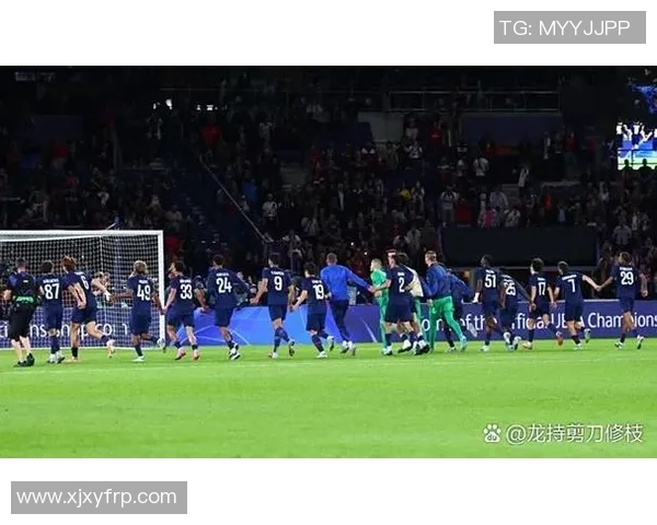 中超赛场惊现大逆转那不勒斯6比2战胜里昂战术解析引发热议