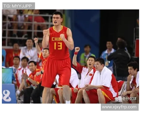 姚明在NBA的传奇时刻与经典海报回顾，见证中国篮球的辉煌历程