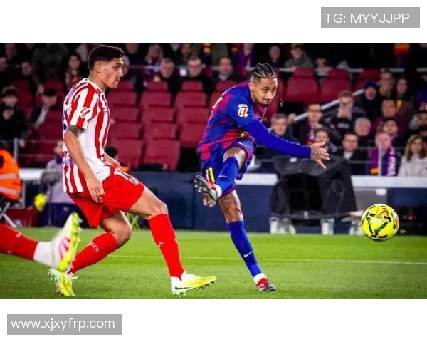 德甲惊现冷门巴黎圣日耳曼逆转马竞红牌风波引发全场热议