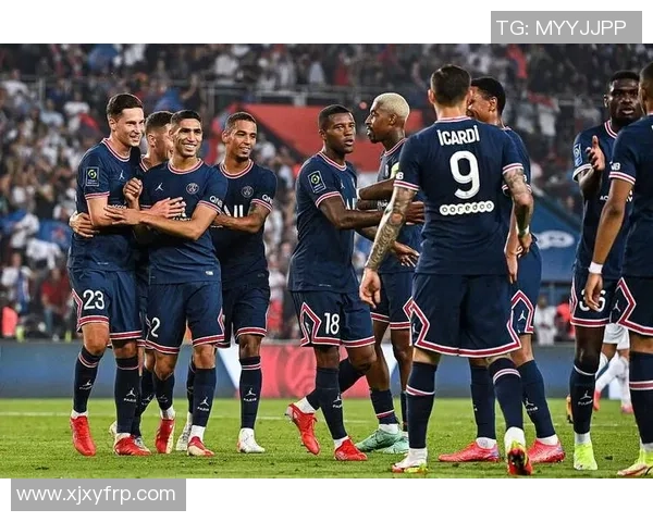 足总杯激战：巴黎圣日耳曼与曼联平局后点球大战精彩回顾与数据分析