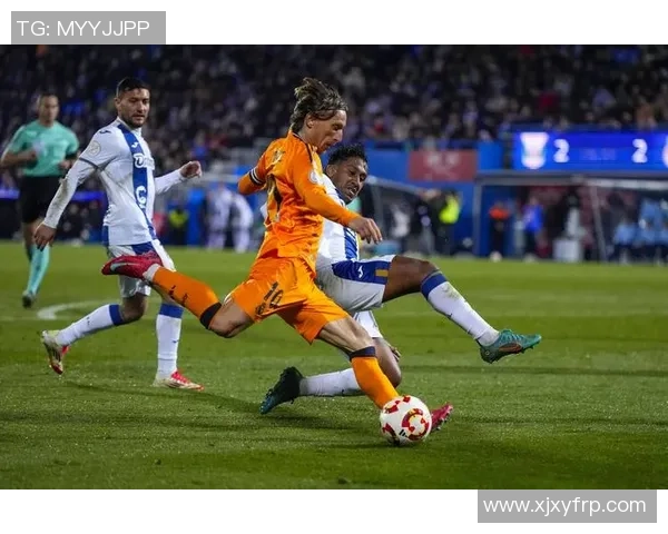 国王杯波尔图大胜皇马乌龙球成比赛转折点数据分析揭示精彩瞬间