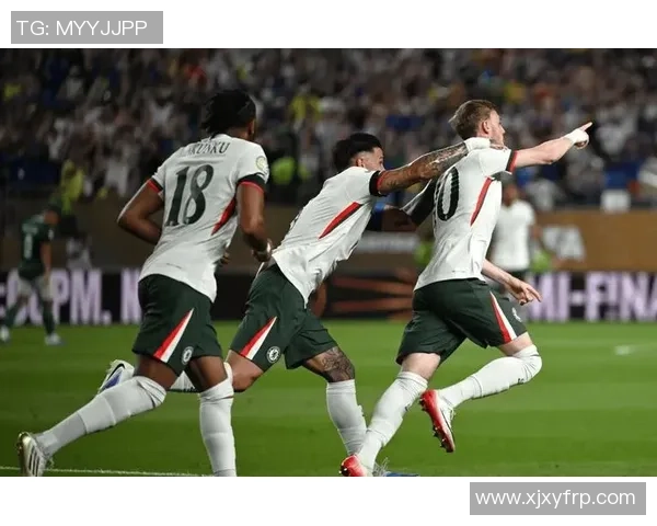 世界杯精彩对决：那不勒斯与莱比锡激战成平局引发全场热议